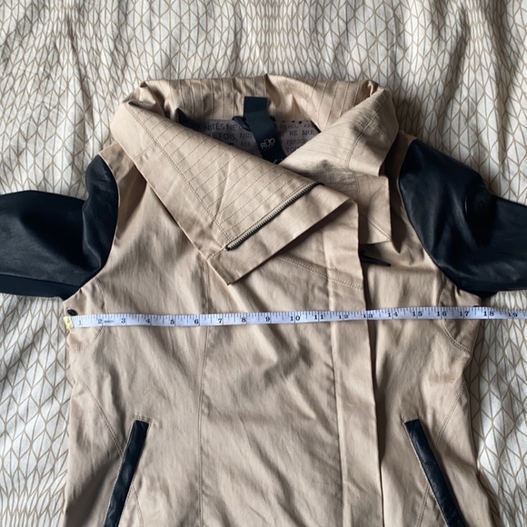 Rudsak Jane Beige Jacket with black sleeves - Picture 14 of 16